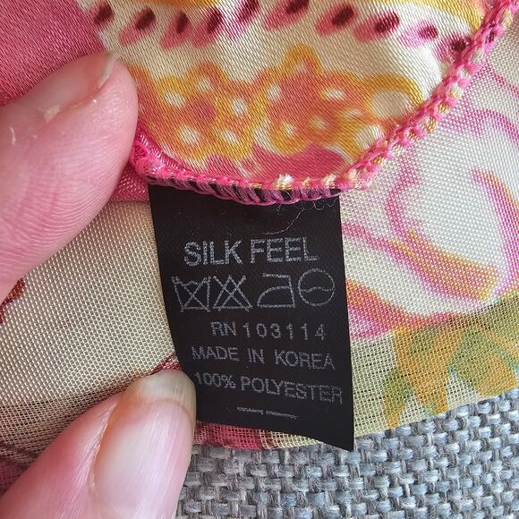 Hot Pink Floral Scarf | 110x110 cm | Soft Cashmere Feel  Floral Paisley Scarf with a solid pink border. Made in Korea